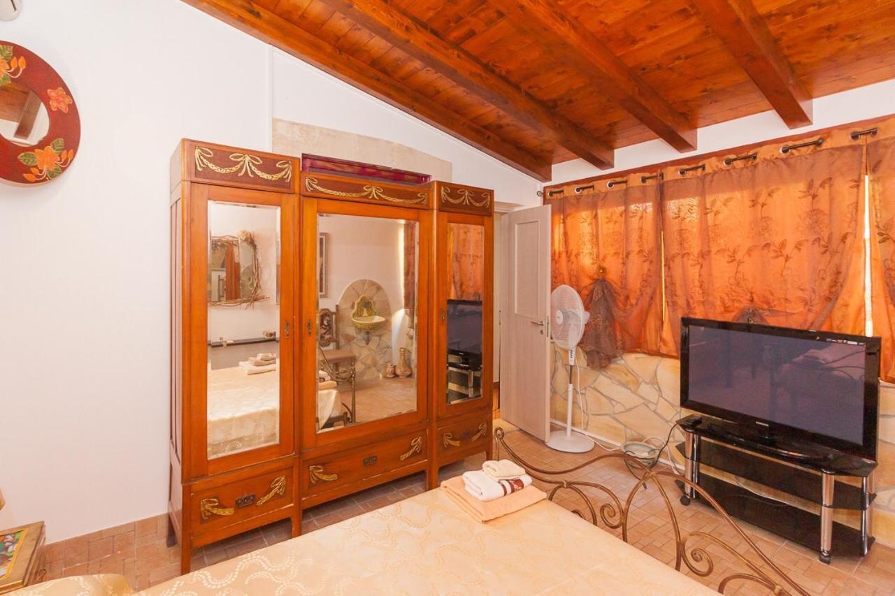B&B L'Infiorescenza New Syracuse Ngoại thất bức ảnh